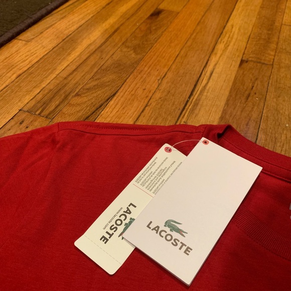 Men’s Lacoste T-shirts - Picture 3 of 6